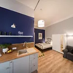 Roller 公寓式酒店 4*