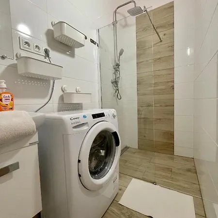 Aparthotel Roller *