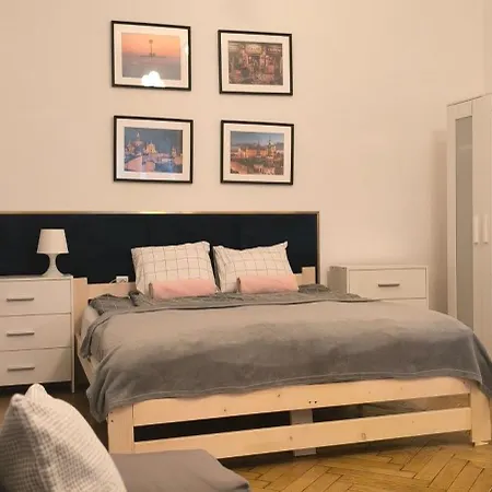 Lägenhetshotell Roller Kraków
