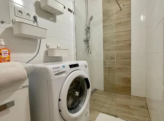 Aparthotel Roller 4*